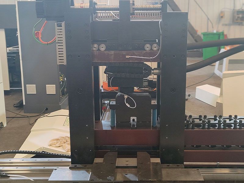 sistema di bloccaggio servoassistito